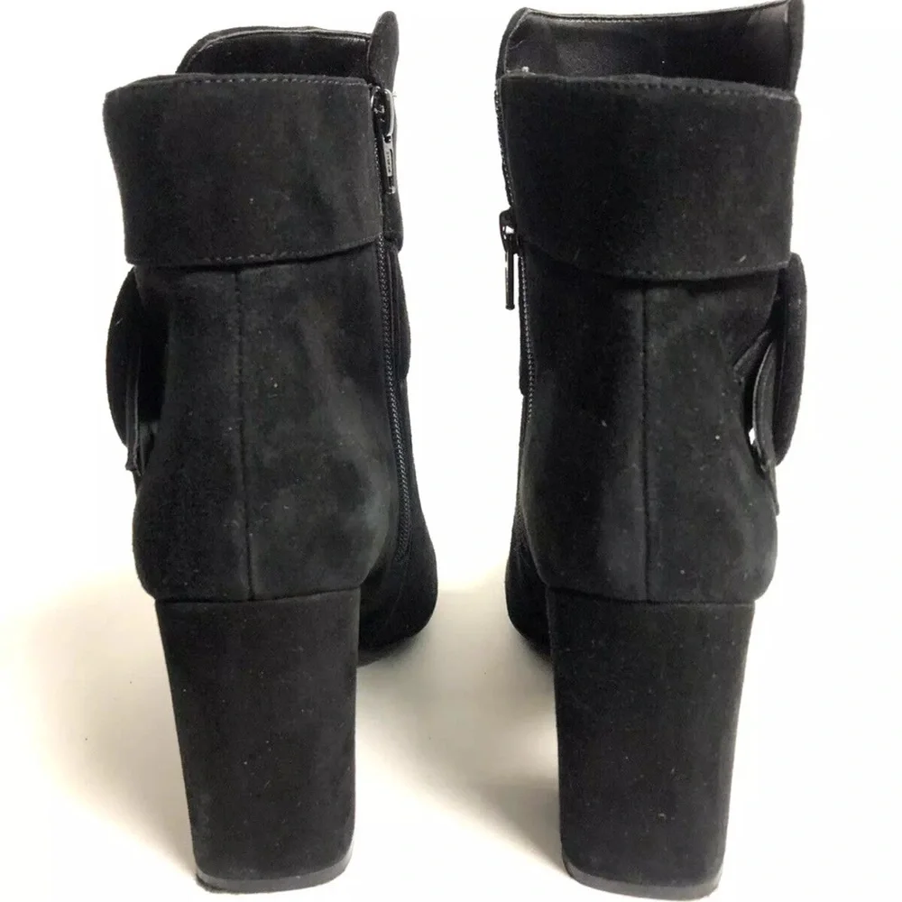 Naturalizer Women’s Rae, Black Ankle Booties, Size 7.5 M